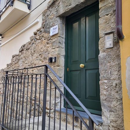 Puppo Apartments Corniglia Zimmer foto
